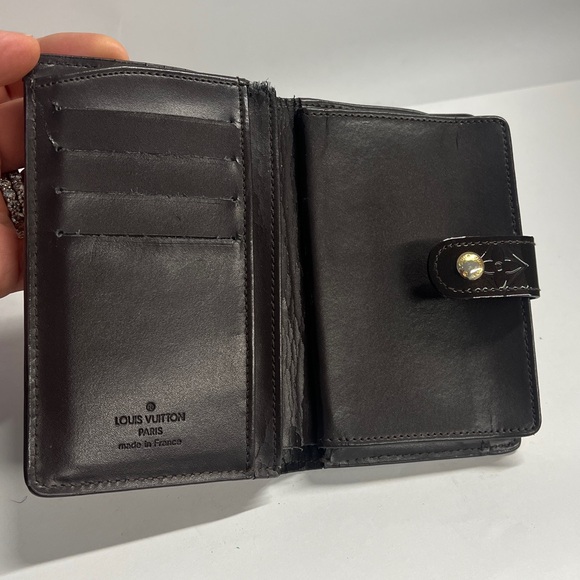 Louis Vuitton Amarante Monogram Vernis French Wallet - Picture 6 of 17